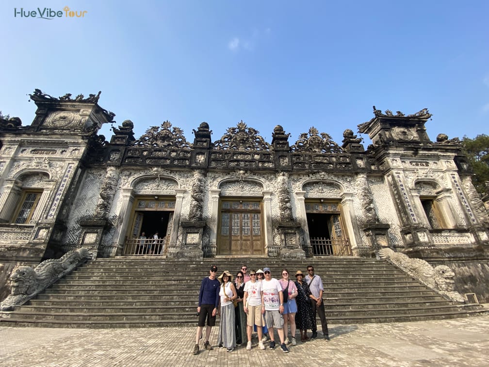 Hue tour photo 41