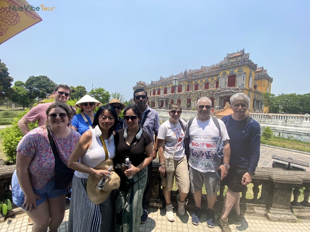 Hue tour photo 40