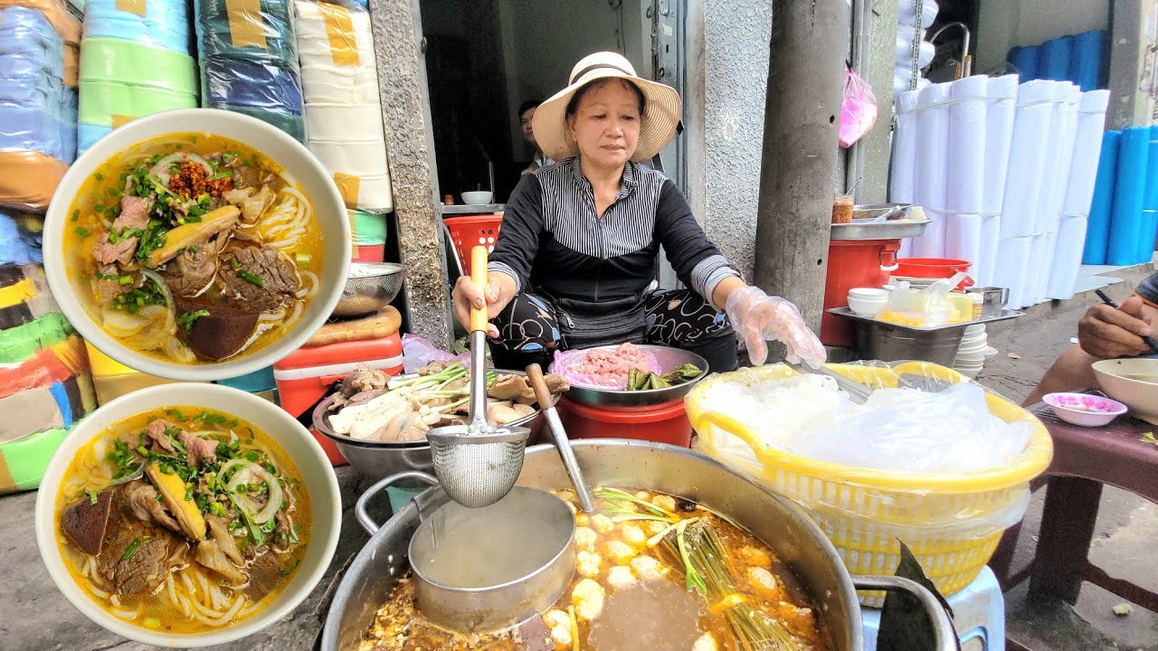 Bun Bo Hue β Where to Eat, Prices & Tips